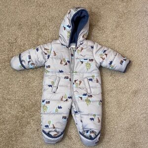 NWOT Carter's Infant Hooded Puffer Snowsuit (6 month)